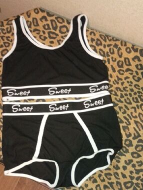 Sports Bra And Panty Set Size Small